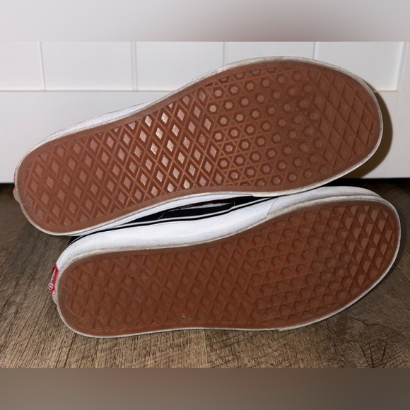 Vans Sk8-Hi High Top Sneakers - Picture 4 of 6